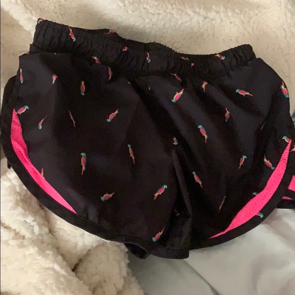 Old Navy parrot shorts kids